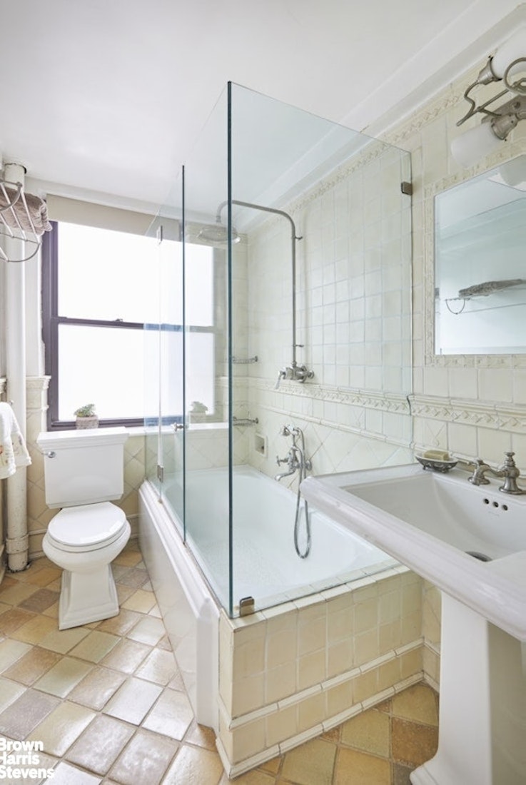 235 East 73rd Street 8D Upper East Side New York NY 10021