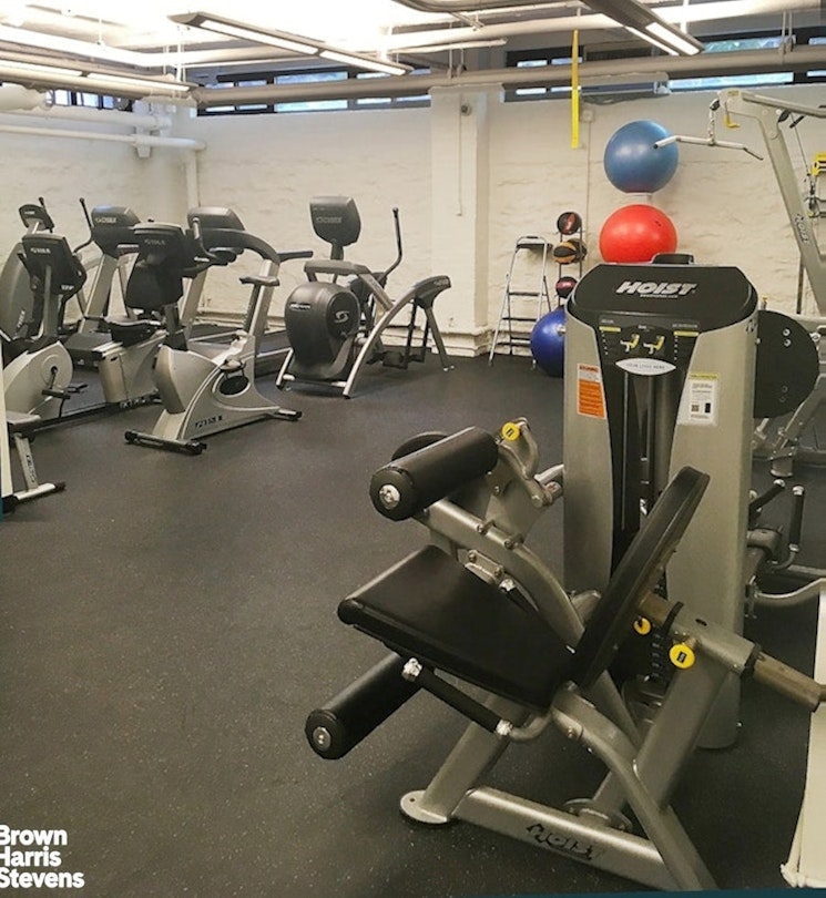 235 East 73rd Street 8D Upper East Side New York NY 10021