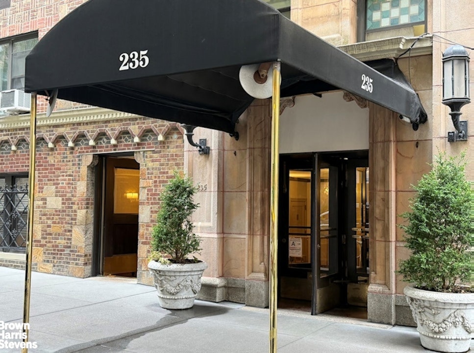 235 East 73rd Street 8D Upper East Side New York NY 10021