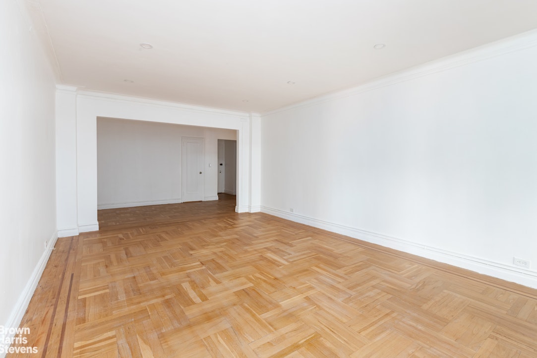 3215 Netherland Avenue Riverdale Bronx NY 10463