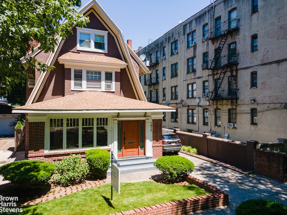 1917 Glenwood Road Ditmas Park Brooklyn NY 11230