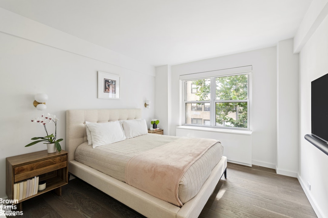 1025 Fifth Avenue 7AN Upper East Side New York NY 10028