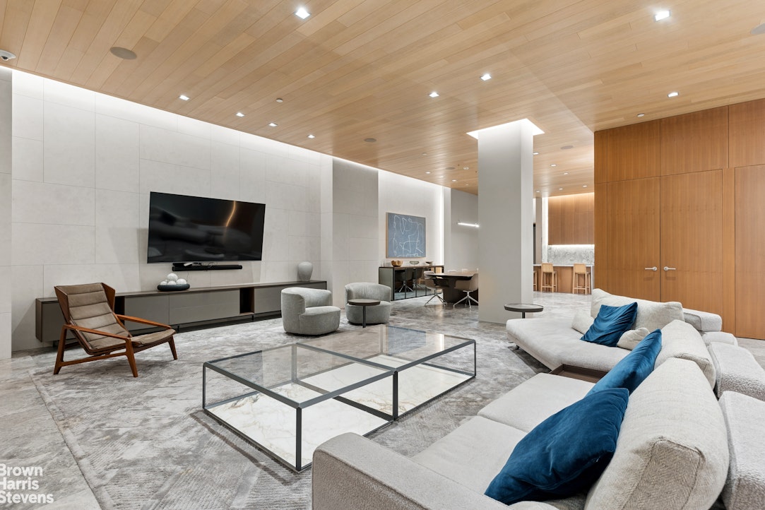 611 West 56th Street 5B Clinton New York NY 10019