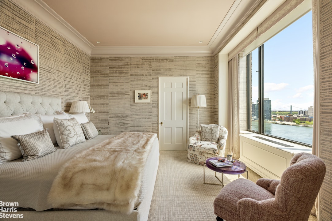10 Gracie Square 11A Upper East Side New York NY 10028
