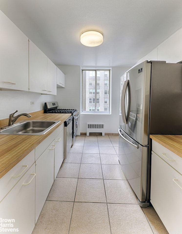 220 East 65th Street 9M Upper East Side New York NY 10065