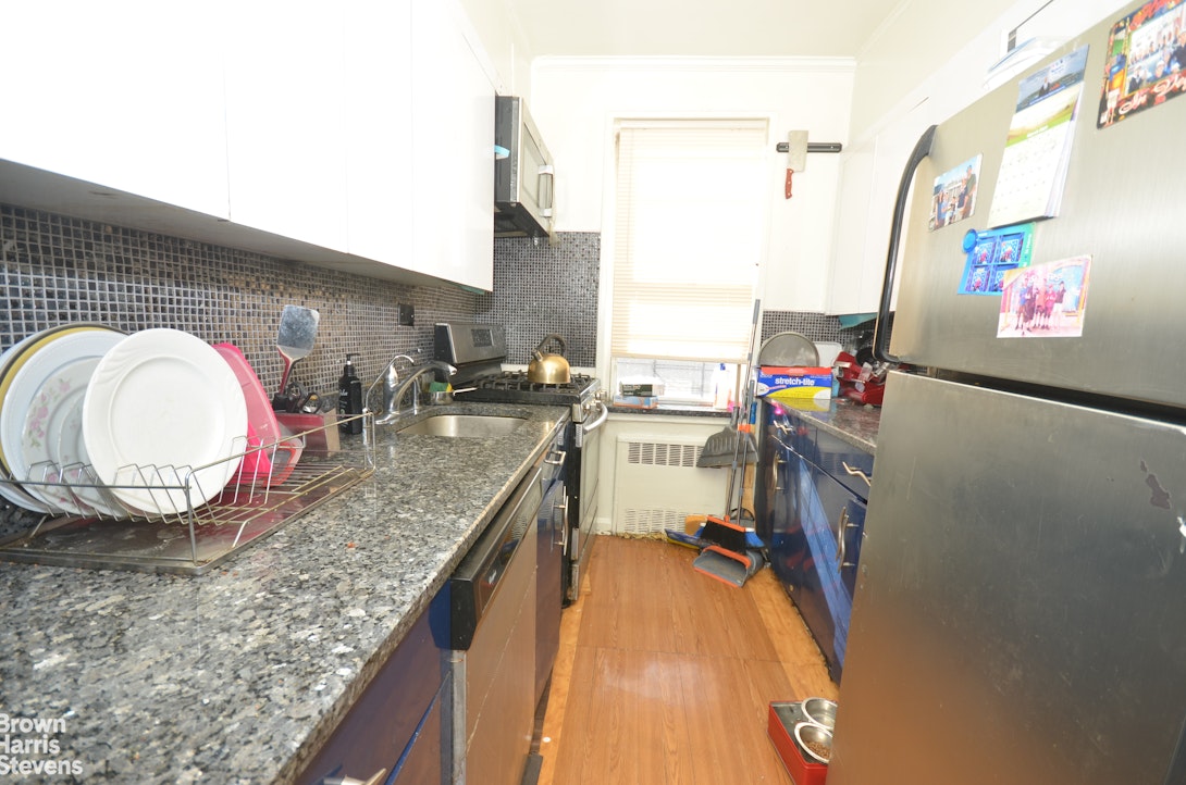 64-41 Saunders Street 604 Rego Park Queens NY 11374