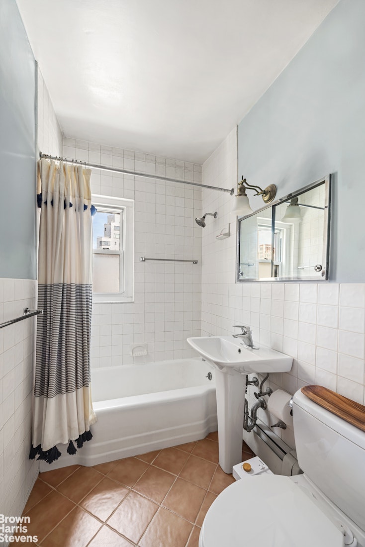 144 East 84th Street 12F Upper East Side New York NY 10028