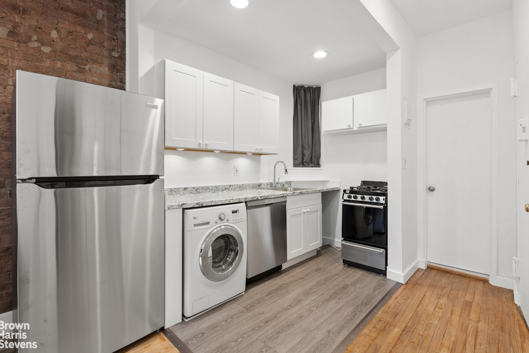 529 East 88th Street 5B Upper East Side New York NY 10128