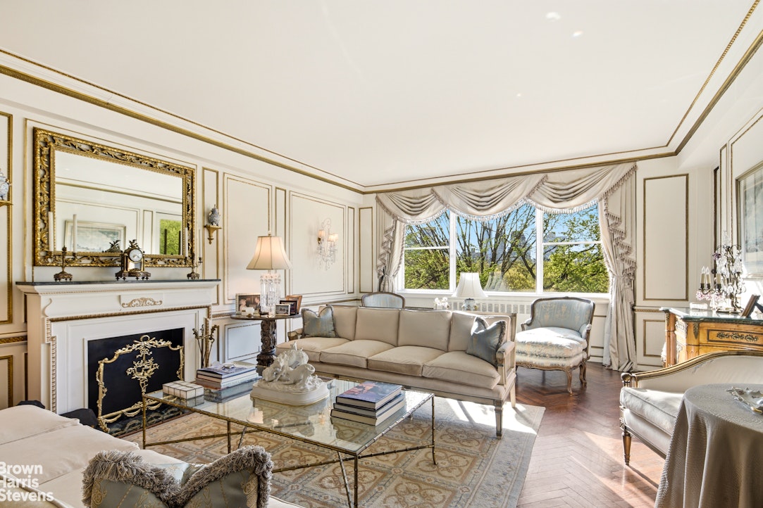 923 Fifth Avenue 7A Upper East Side New York NY 10021