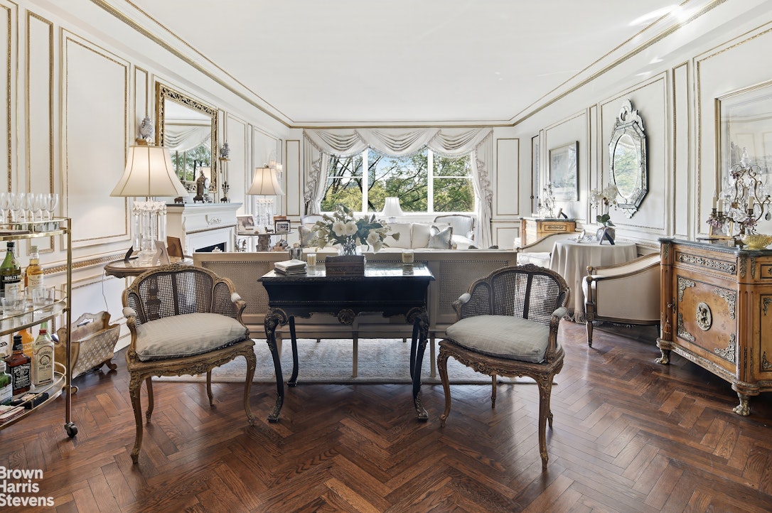 923 Fifth Avenue 7A Upper East Side New York NY 10021