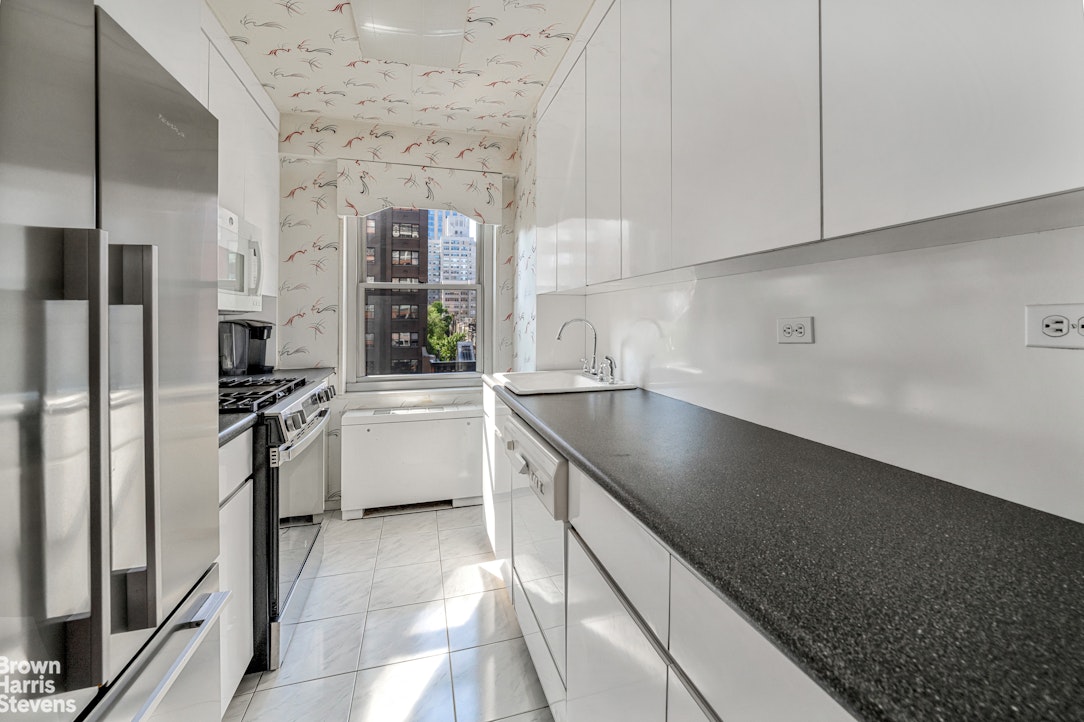 75 East End Avenue 9H Upper East Side New York NY 10028