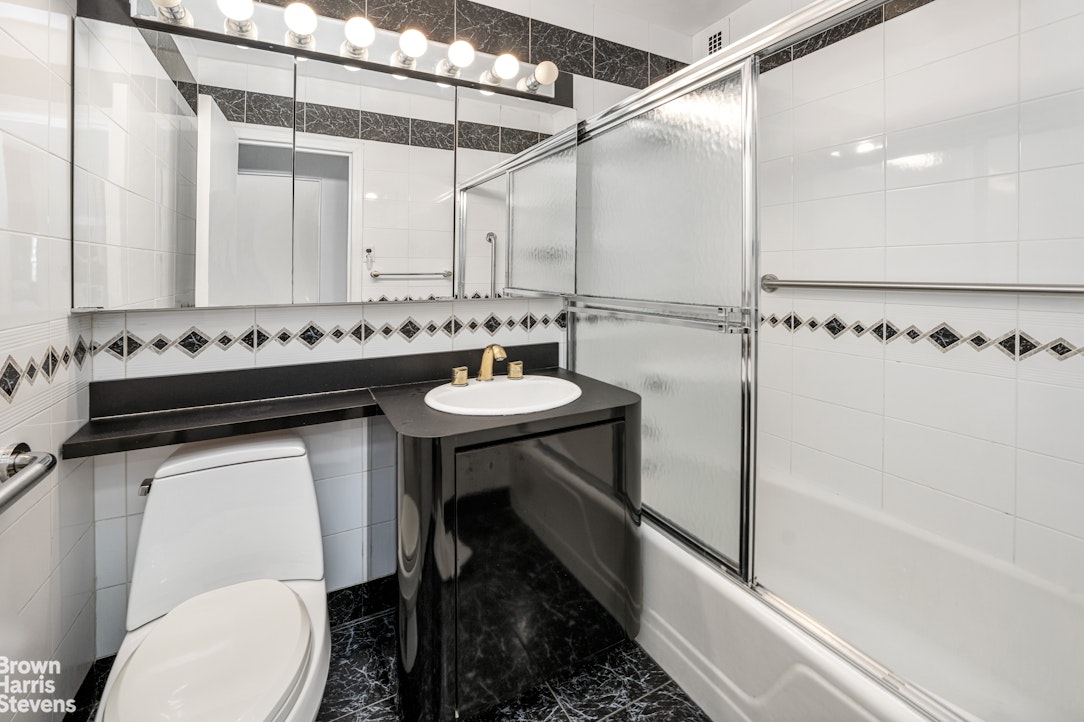 75 East End Avenue 9H Upper East Side New York NY 10028