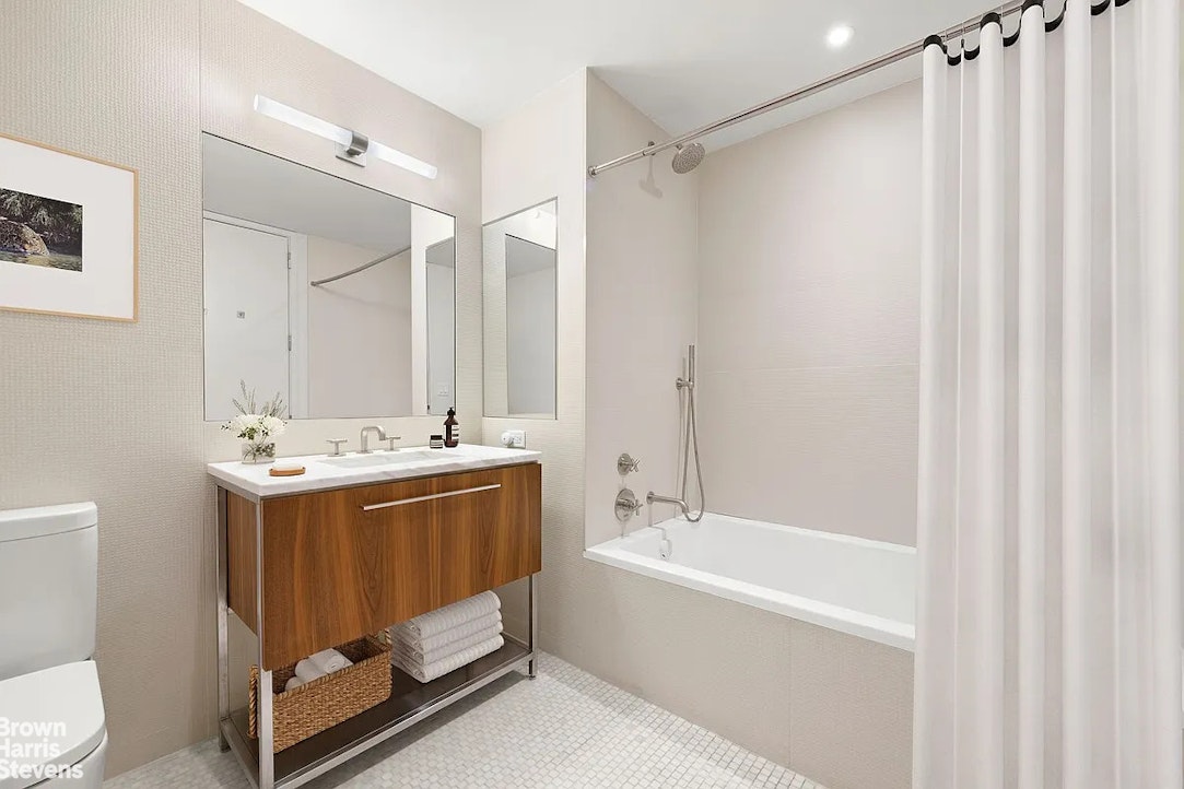90 Furman Street N808 Fulton Ferry Brooklyn NY 11201
