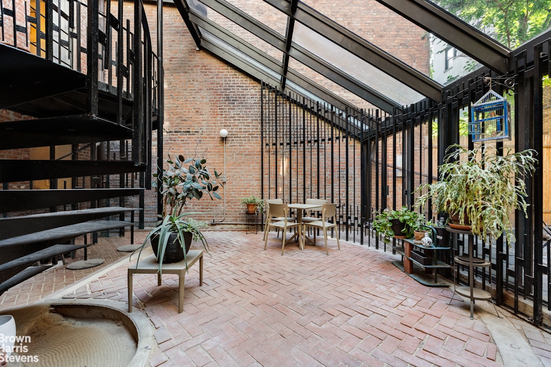 29 Grove Street W. Greenwich Village New York NY 10014