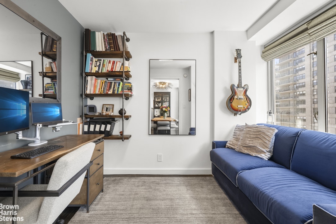 315 West 70th Street 16L Lincoln Square New York NY 10023