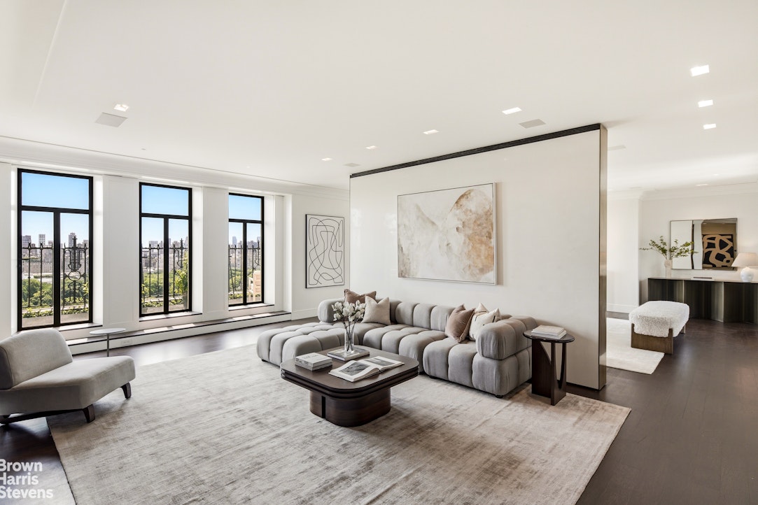 211 Central Park West PH21/22E Central Park West New York NY 10024
