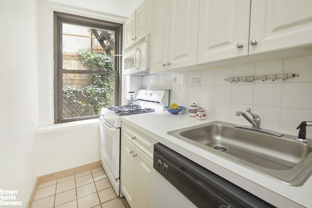 210 East 73rd Street 1E Upper East Side New York NY 10021