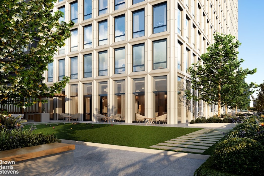 15 West 61st Street 4D Lincoln Square New York NY 10023