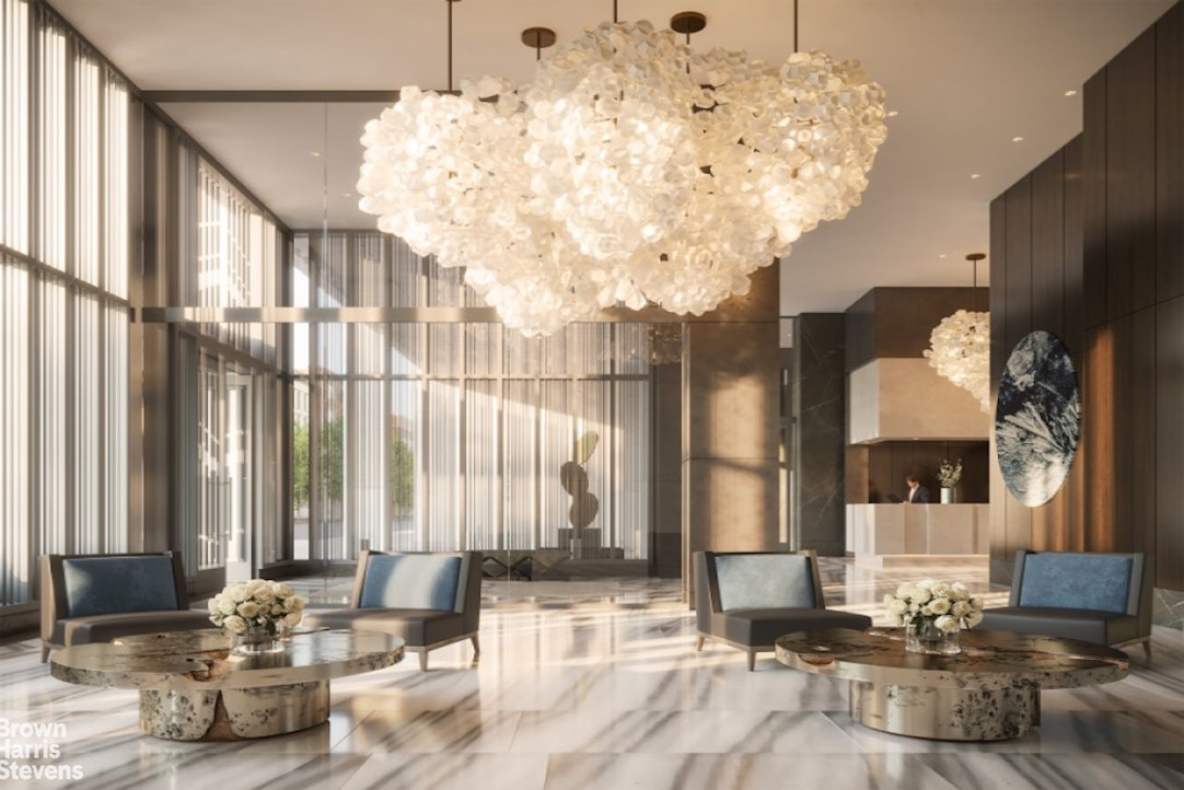 15 West 61st Street 4D Lincoln Square New York NY 10023