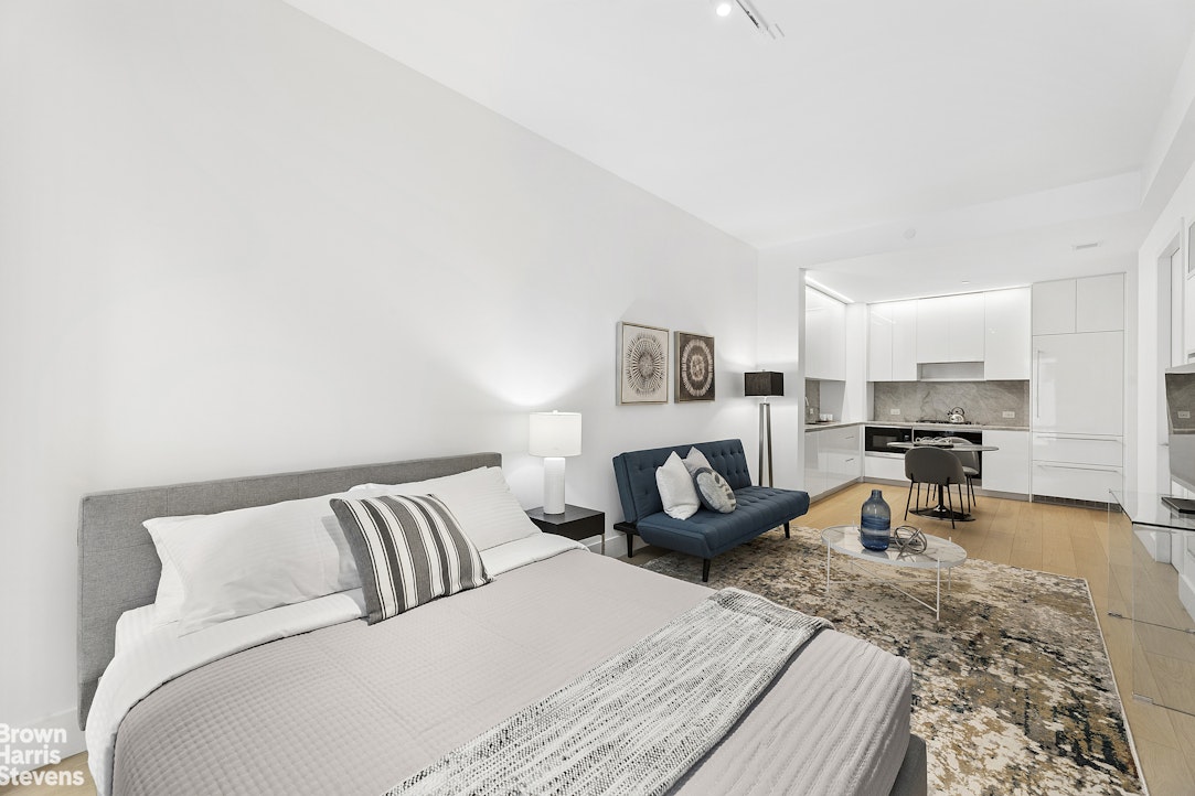 15 West 61st Street 4D Lincoln Square New York NY 10023