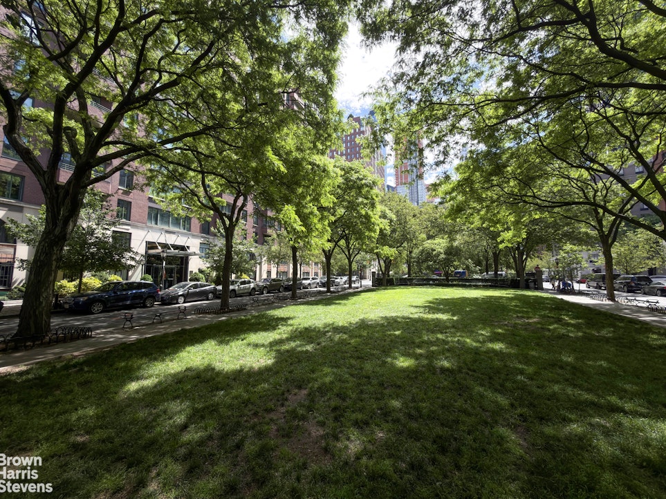 333 Rector Place 1405 Battery Park City New York NY 10280