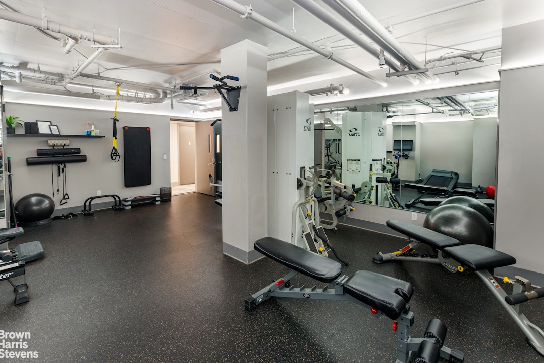 350 West 53rd Street Clinton New York NY 10019