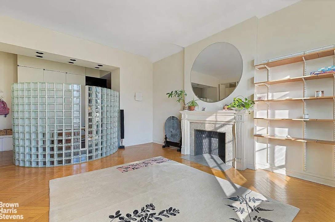 11 West 81st Street 6A Central Park West New York NY 10024
