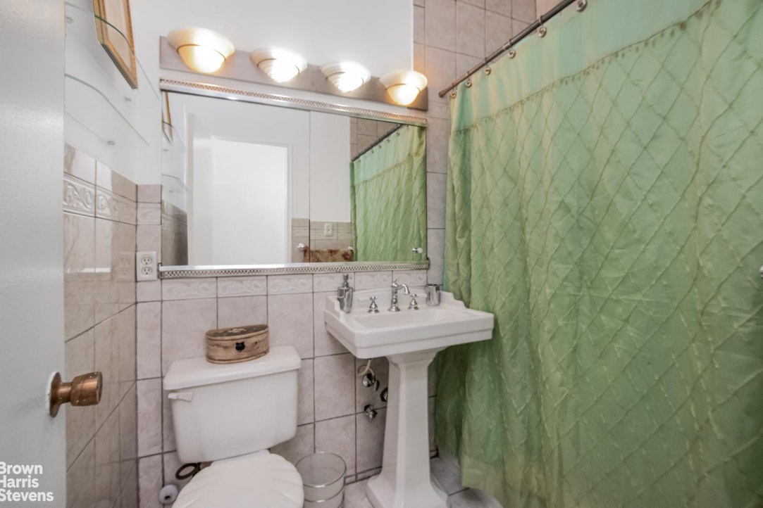 2500 Johnson Avenue 1L Spuyten Duyvil Bronx NY 10463