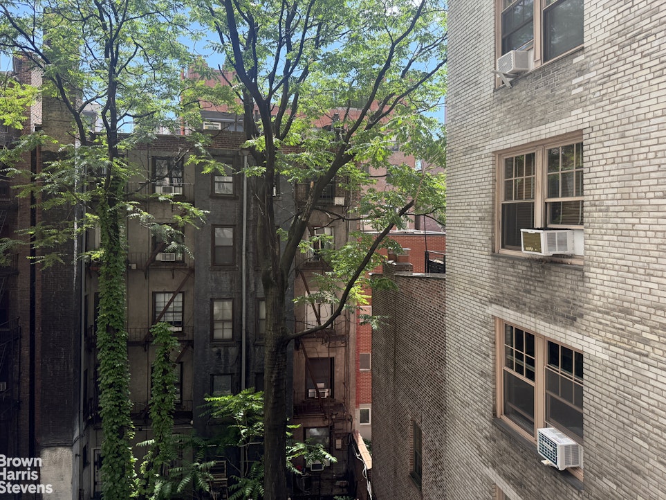 2 Horatio Street 5F W. Greenwich Village New York NY 10014