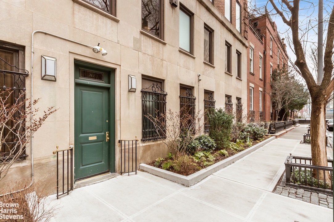 25 Sutton Place Sutton Place New York NY 10022