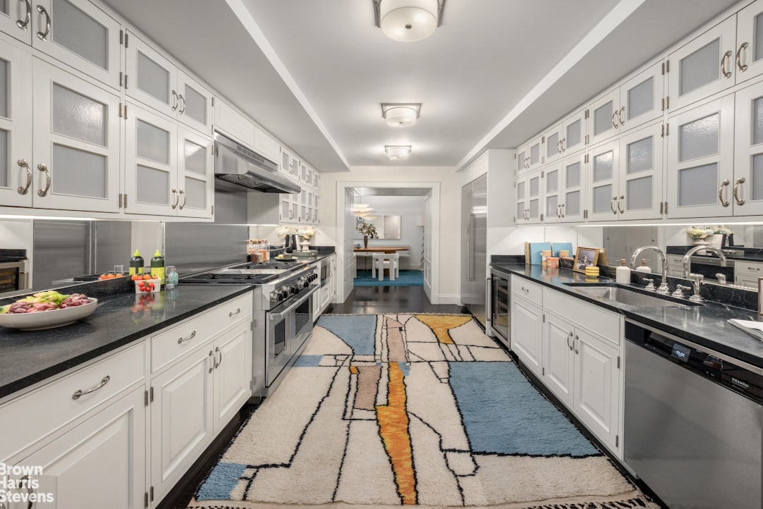150 West 12th Street 3W Greenwich Village New York NY 10011