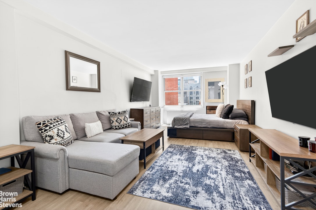 520 East 72nd Street 12E Upper East Side New York NY 10021