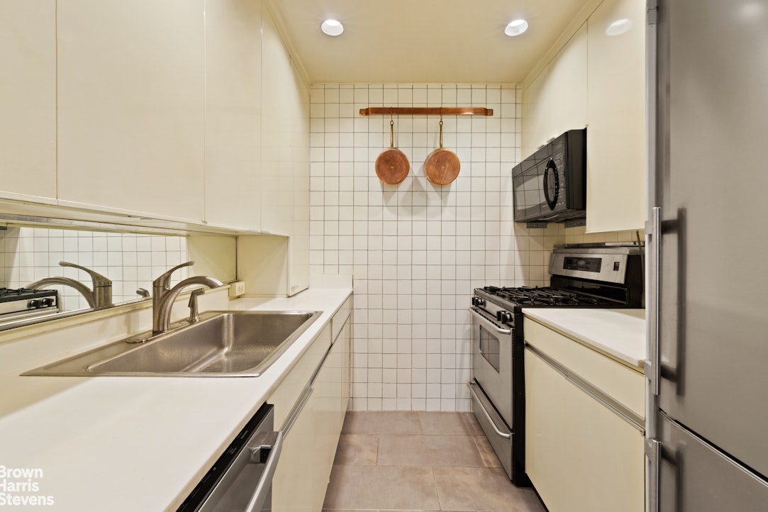 107 East 36th Street Murray Hill New York NY 10016