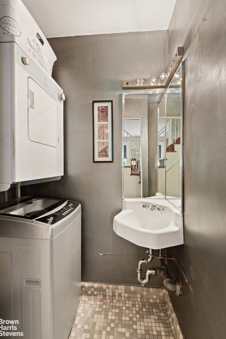 107 East 36th Street Murray Hill New York NY 10016