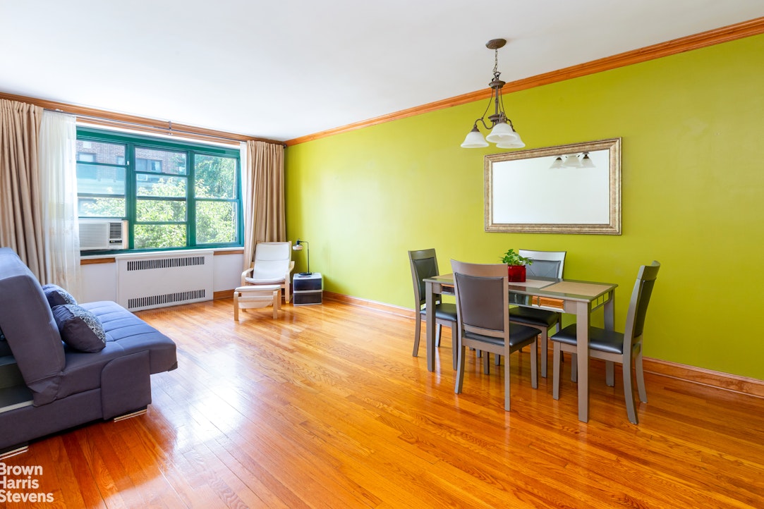 78-11 35th Avenue 3G Jackson Heights Queens NY 11372