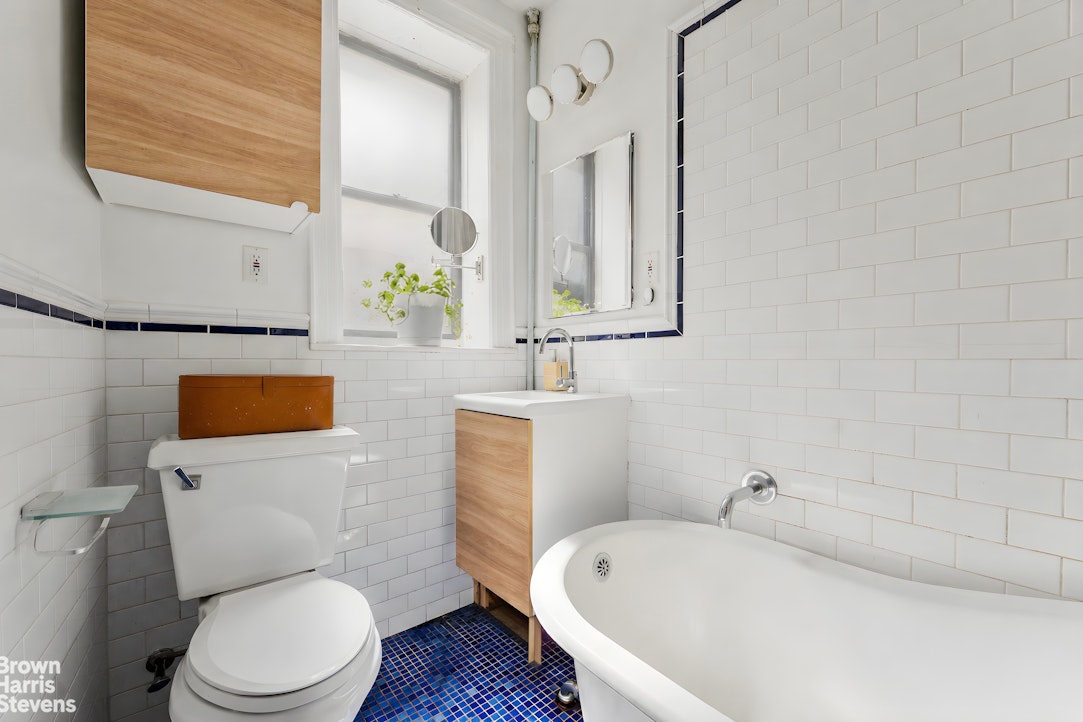 509 West 122nd Street 3 Morningside Heights New York NY 10027