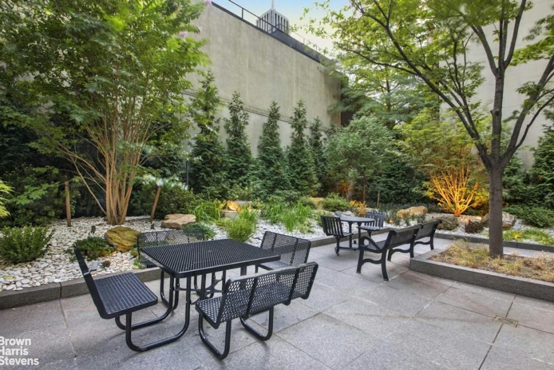 845 United Nations Plaza 37C Turtle Bay New York NY 10017