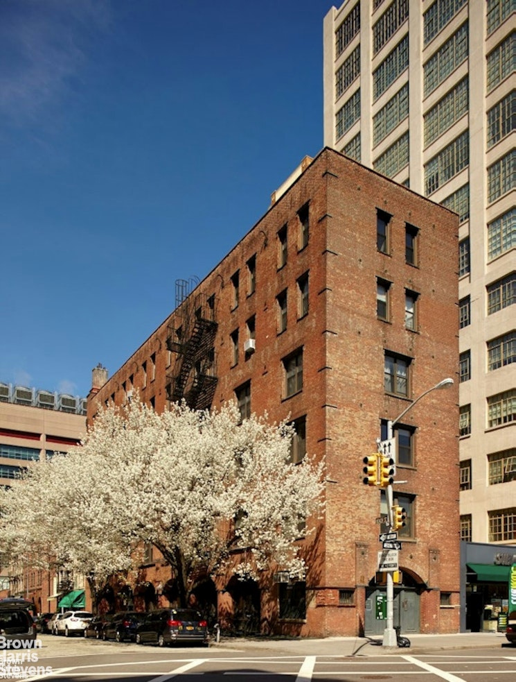 135 Hudson Street Tribeca New York NY 10013