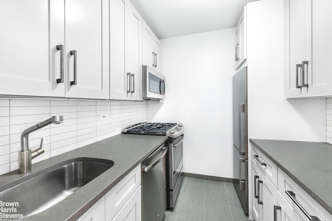 5 East 22nd Street 10B Flatiron District New York NY 10010