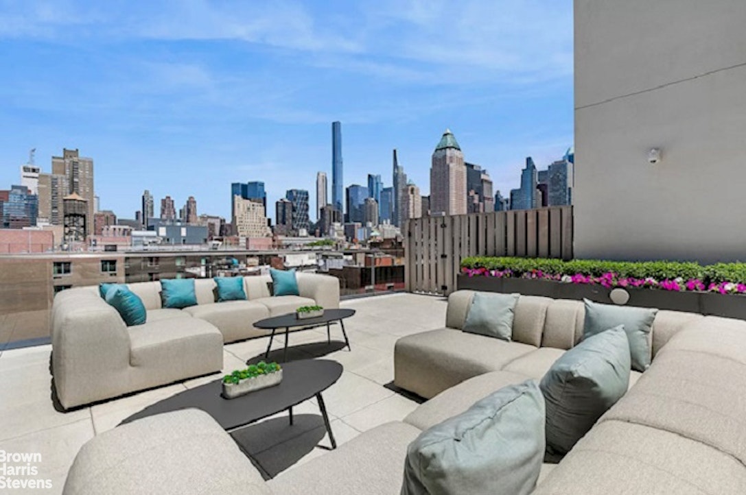 500 West 45th Street 321 Clinton New York NY 10036