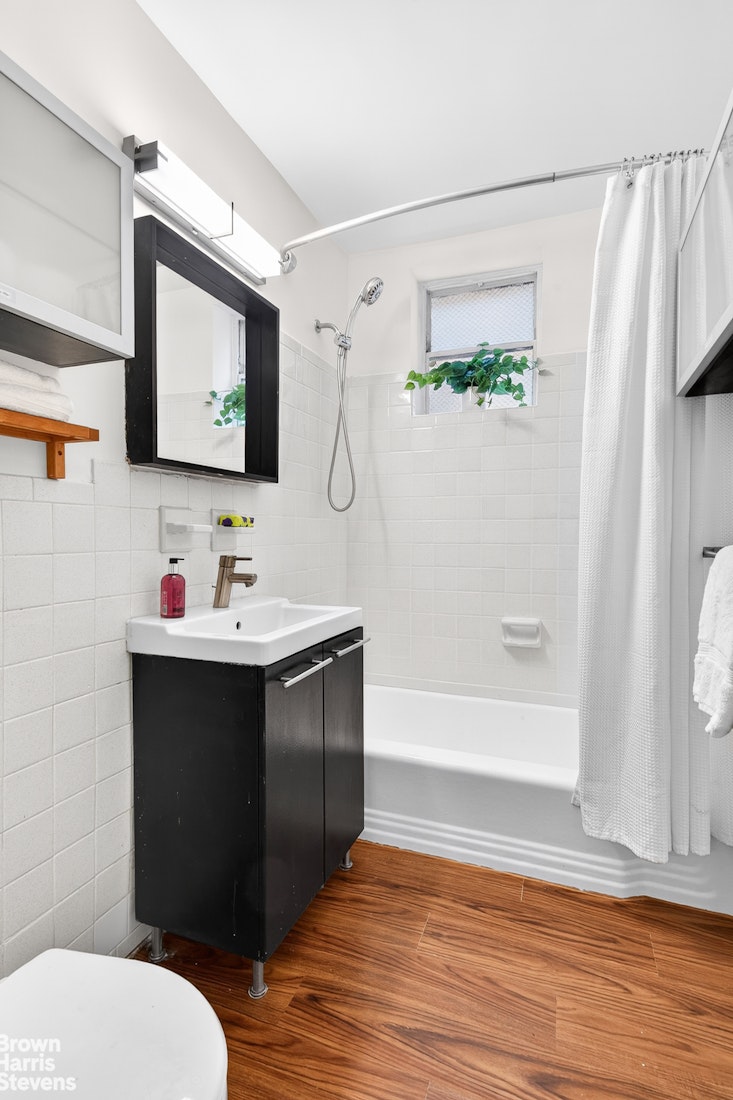 54 Orange Street 4F Brooklyn Heights Brooklyn NY 11201