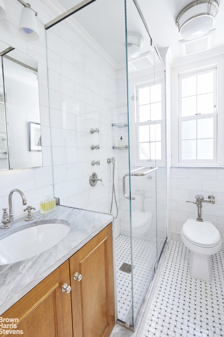 447 East 57th Street 10B Sutton Place New York NY 10022