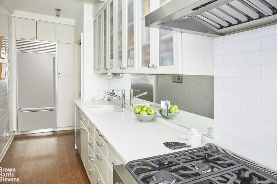 447 East 57th Street 10B Sutton Place New York NY 10022