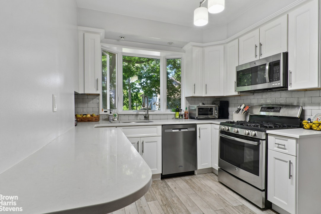 5612 Delafield Avenue North Riverdale Bronx NY 10471
