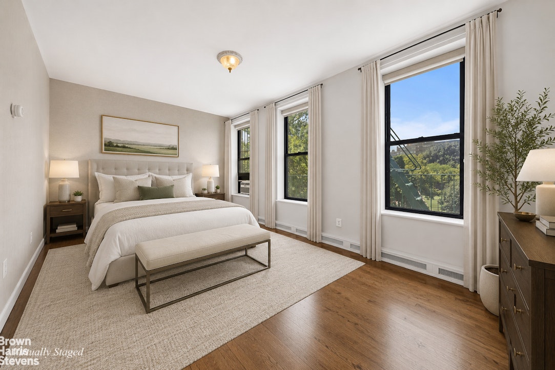 124 West 109th Street 3B Manhattan Valley New York NY 10025