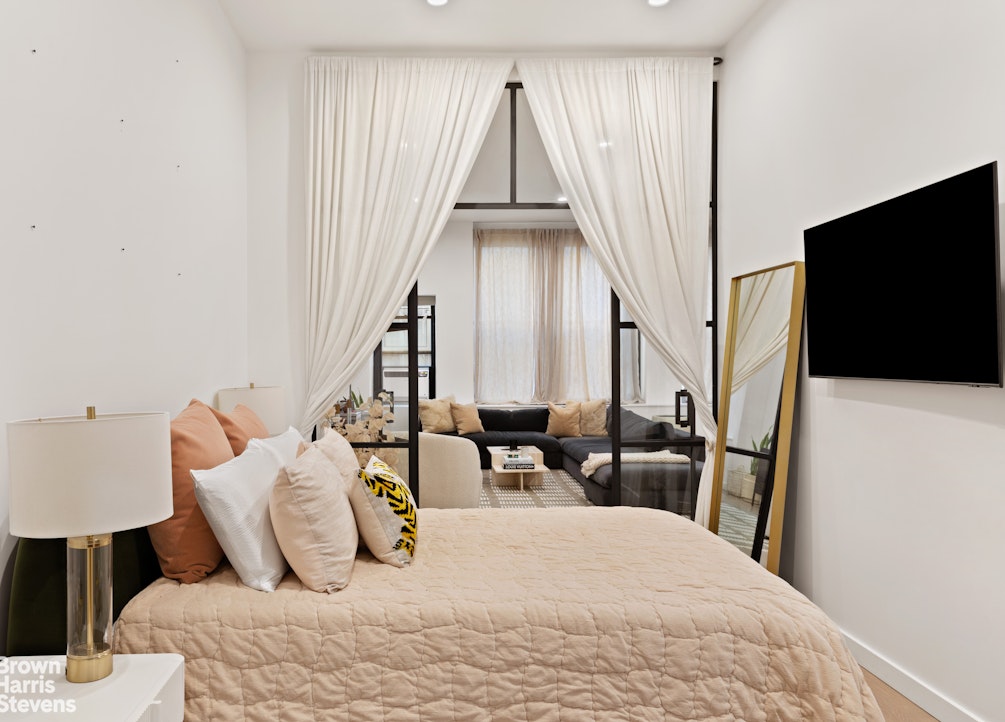 21 East 22nd Street 3A Flatiron District New York NY 10010