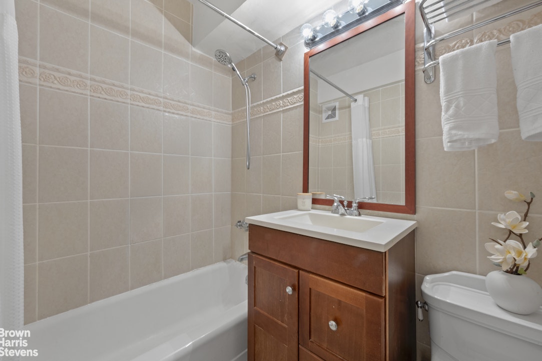 333 East 75th Street 8D Upper East Side New York NY 10021