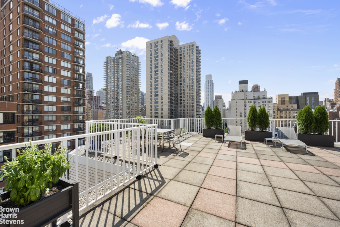 333 East 75th Street 8D Upper East Side New York NY 10021