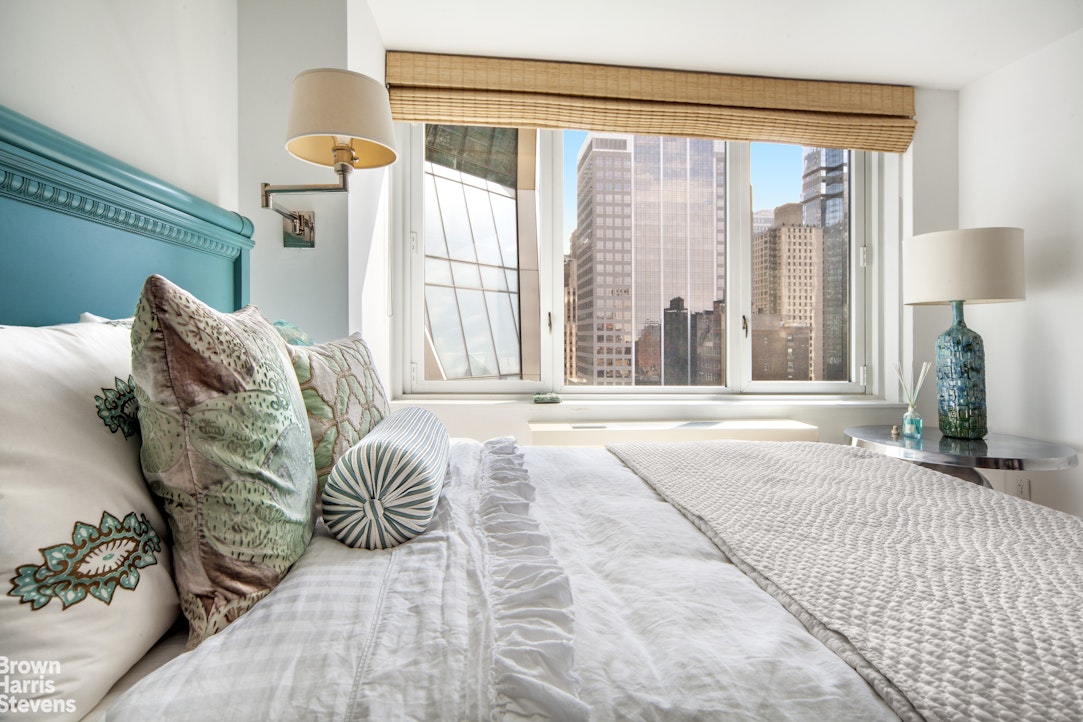 322 West 57th Street 22S Clinton New York NY 10019