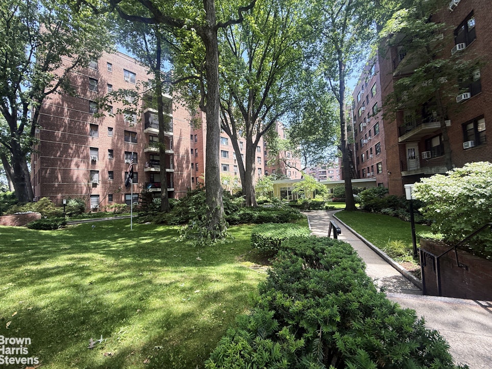 3616 Henry Hudson Parkway East 6AN Riverdale Bronx NY 10463